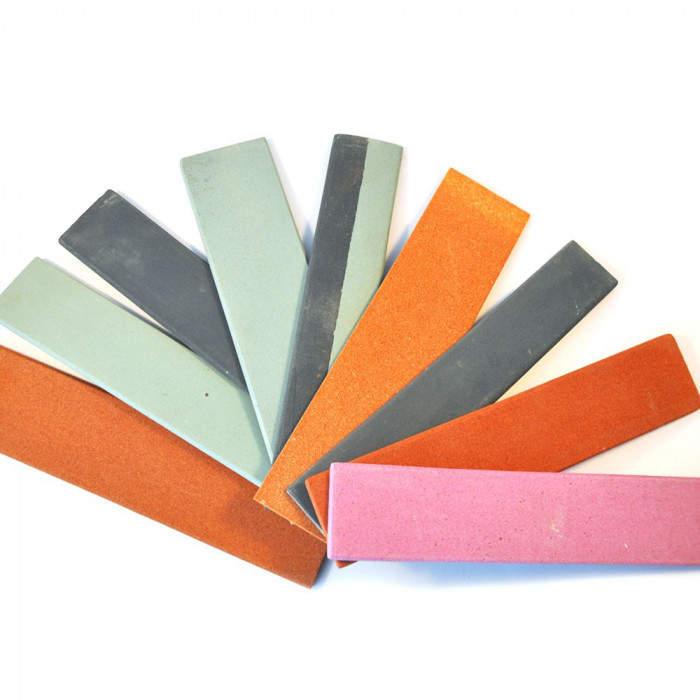 Sharpening stones for rubber tapping knives